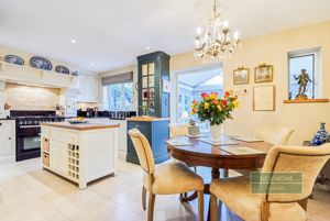 Photo 31- click for photo gallery